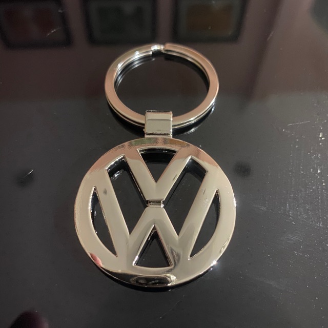 VW LOGO Keychain for ALL VW Model | Shopee Malaysia