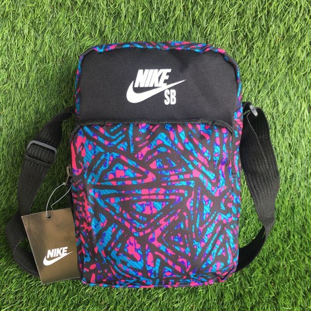 Nike sb hot sale sling bag