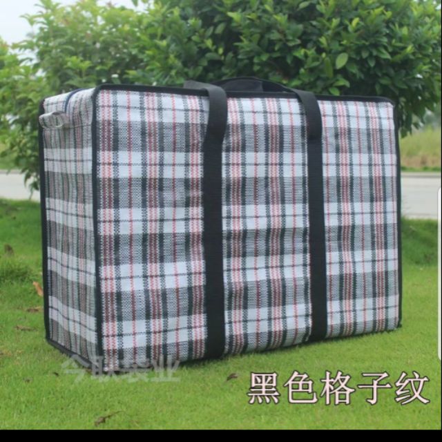 Big bag outlet with zipper