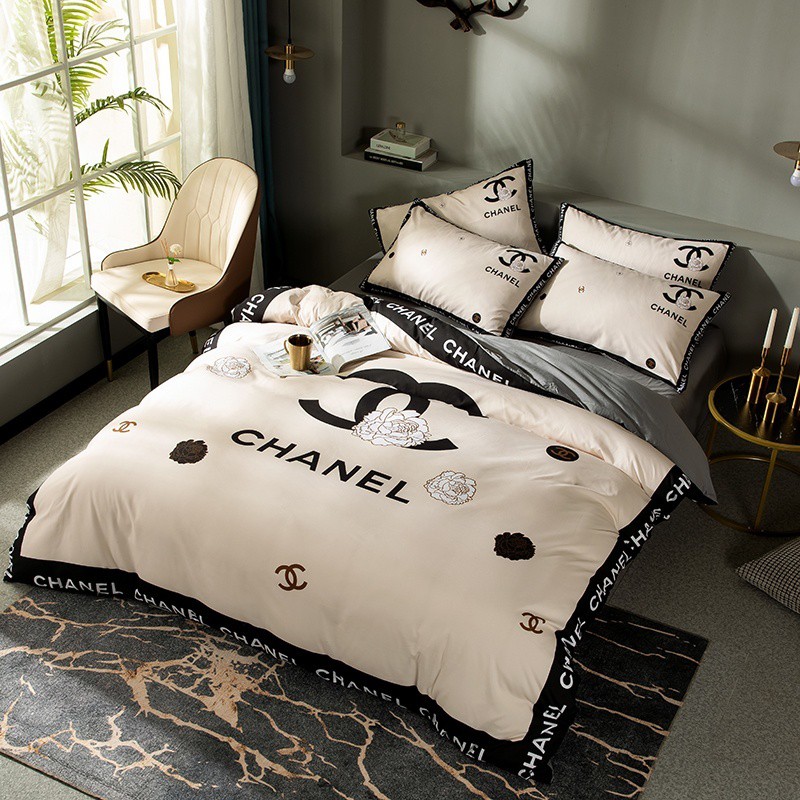 New Luxury Chanel Bedding Sets 5