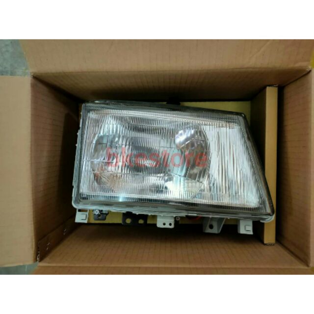 thumbnail image 2 of Front Indicator Lamp RH For Mitsubishi Canter Fuso FEB01 / FEB71 / FEC71 (2010+) – Aftermarket 55586K 2 of 6