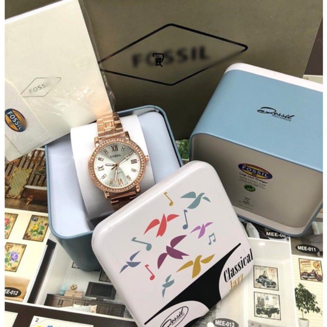 Fosil rosegold stainless steel velvet strap watch set free tin box