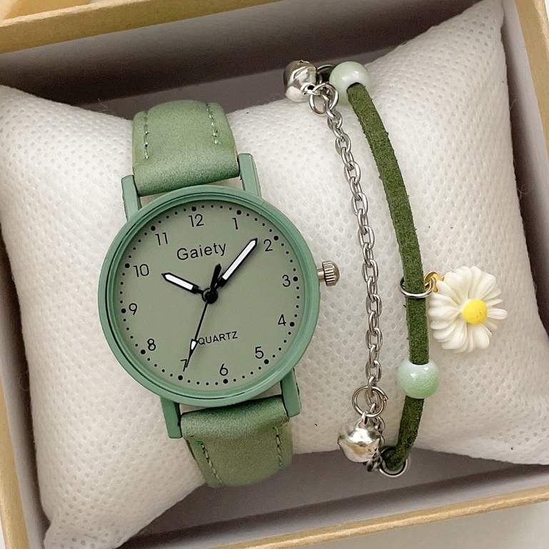 Ready Stock Retro Women Watch Fashion Simple Ladies Watch Couple