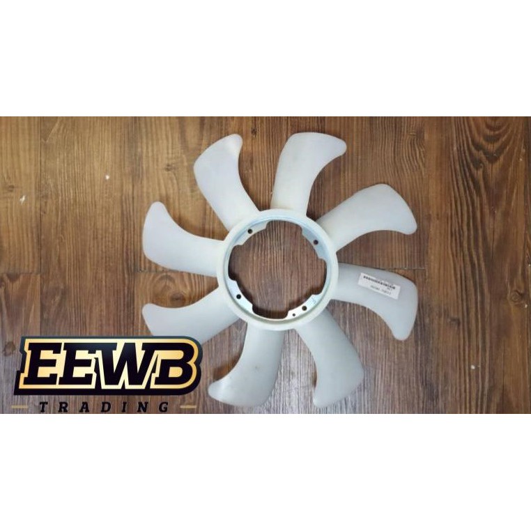 RADIATOR FAN LEAF ENGINE COOLING FAN BLADE FOR NISSAN URVAN E25