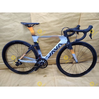 700C JAVA SUPREMA CARBON ROAD BIKE WITH FOC ITEMS SHIMANO 105