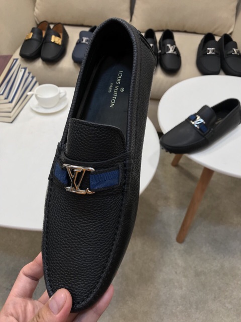 Boutique Kasut lelaki LV's Hockenheim Moccasin casual sneakers