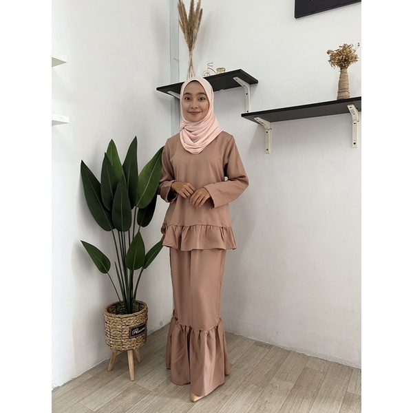 (CLEARANCE SALE) Baju kurung ruffle modern kurung moden blouse ruffles ...