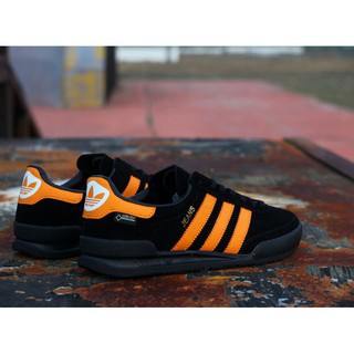 Kasut adidas outlet jeans