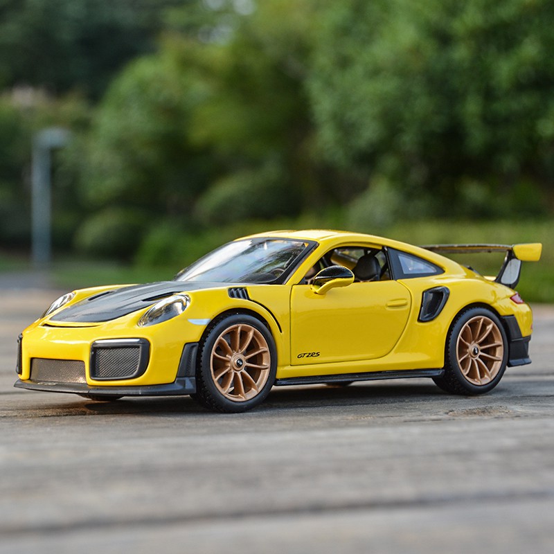 Maisto porsche deals 911 gt2 rs