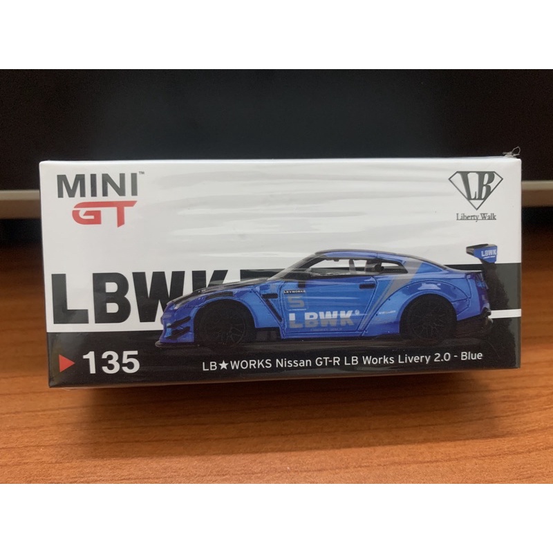 MINI GT No. 135 LB WORKS Nissan GT-R LB Works Livery 2.0-Blue