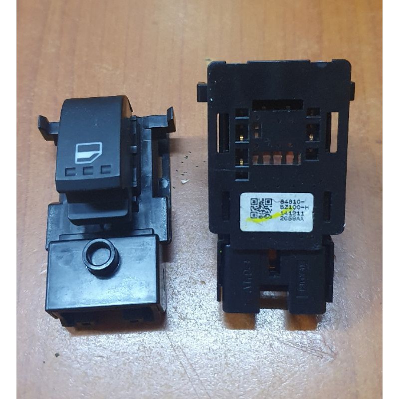 PERODUA AXIA POWER WIDOW SWITCH/SUB SINGLE SWITCH 84810-BZ100 ORIGINAL ...