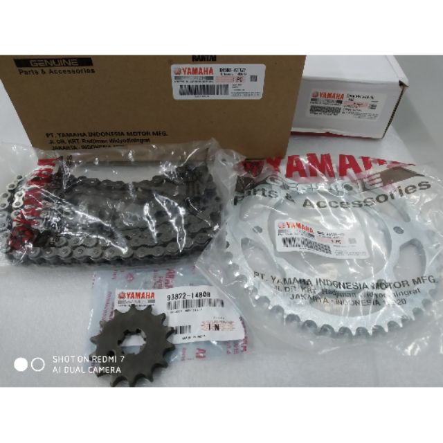 Yamaha r15 chain sale sprocket