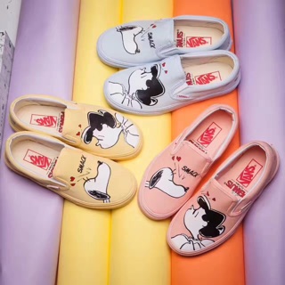 Charlie brown outlet slip on vans