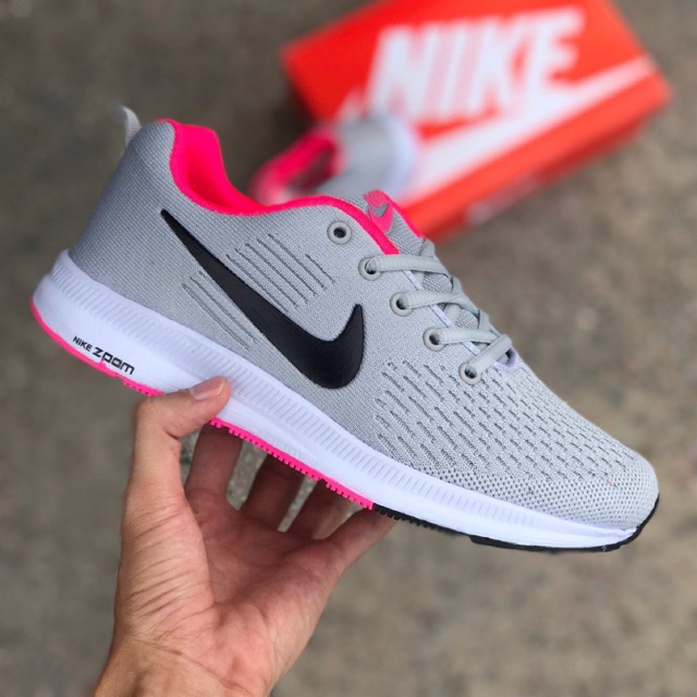 Nike zoom 2025 gray and pink