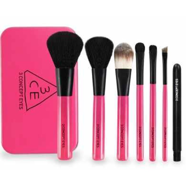 3CE Mini Makeup Brush Kit Pink