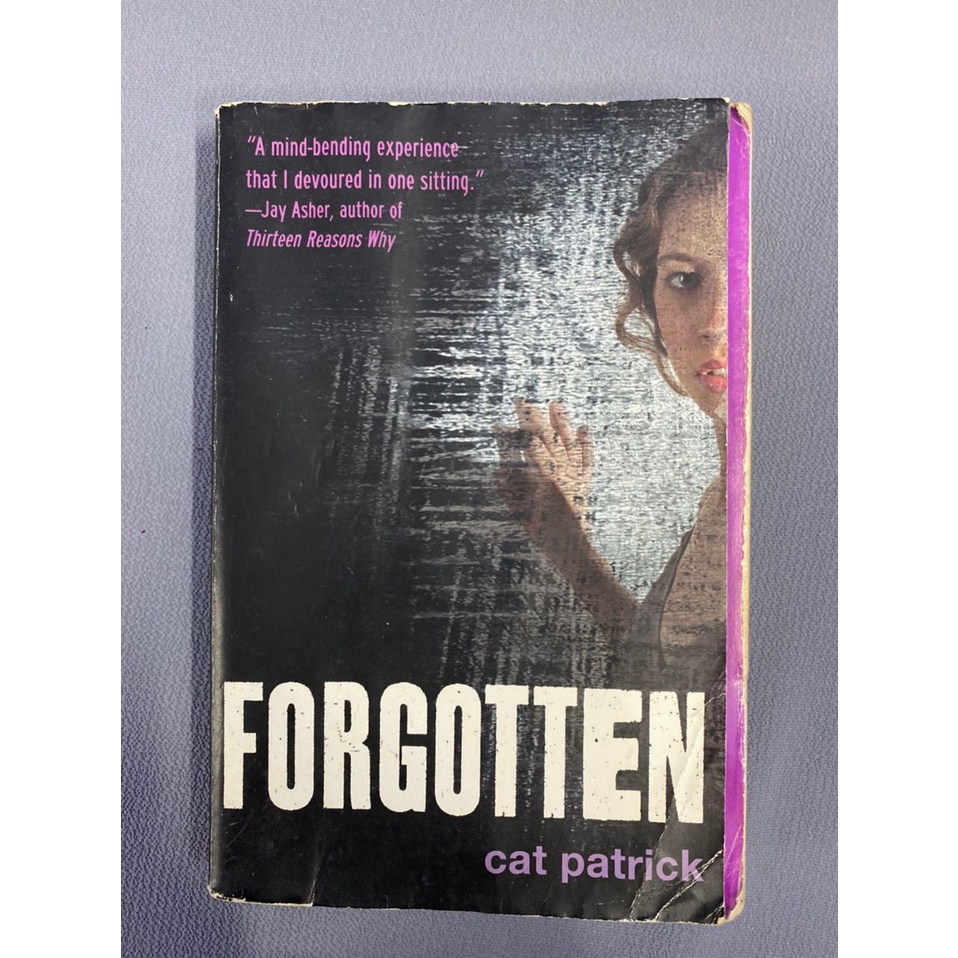 Forgotten by Cat Patrick (Preloved Novel) | Shopee Malaysia