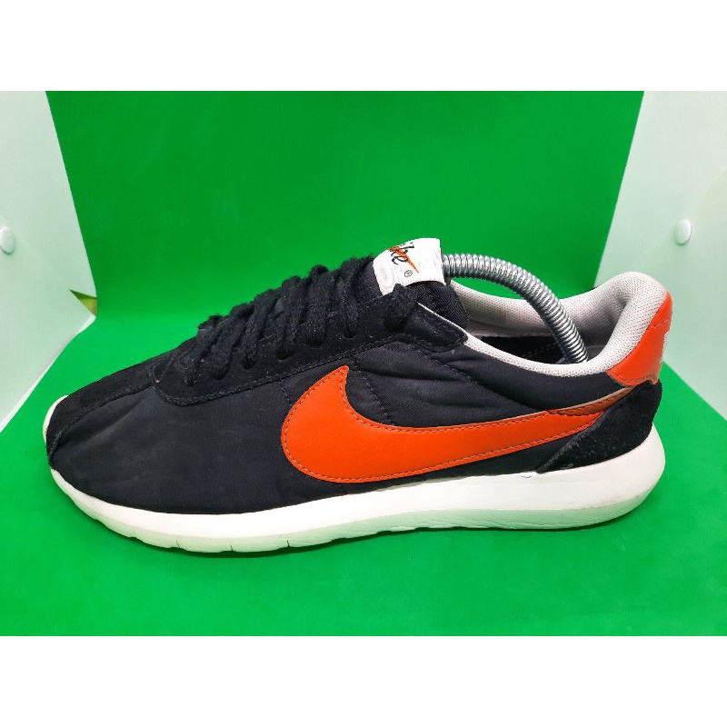Gambar kasut nike roshe run sale