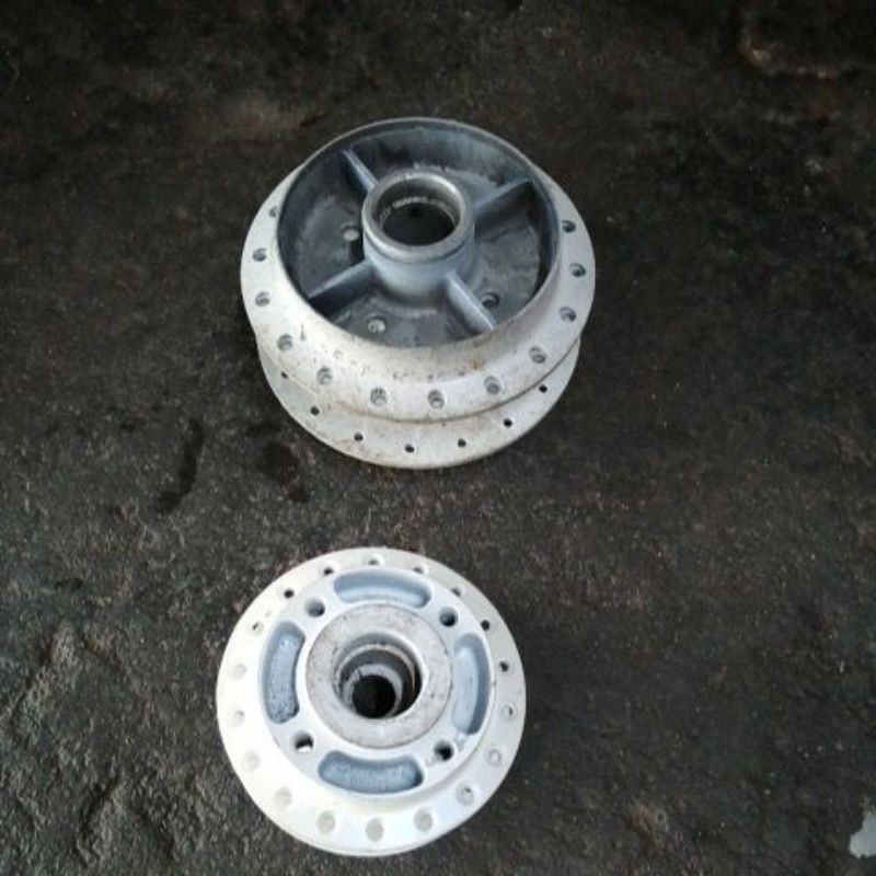 yamaha y125zr wheel hub Shopee Malaysia