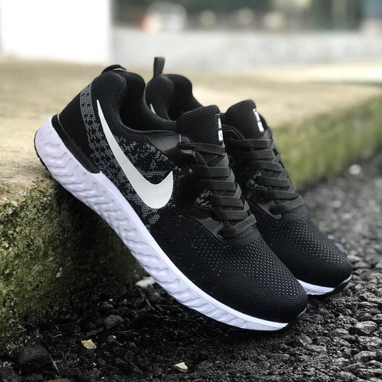 NIKE ZOOM PEGA BLACK WHITE SNEAKER SHOE MEN KASUT LELAKI SPORT