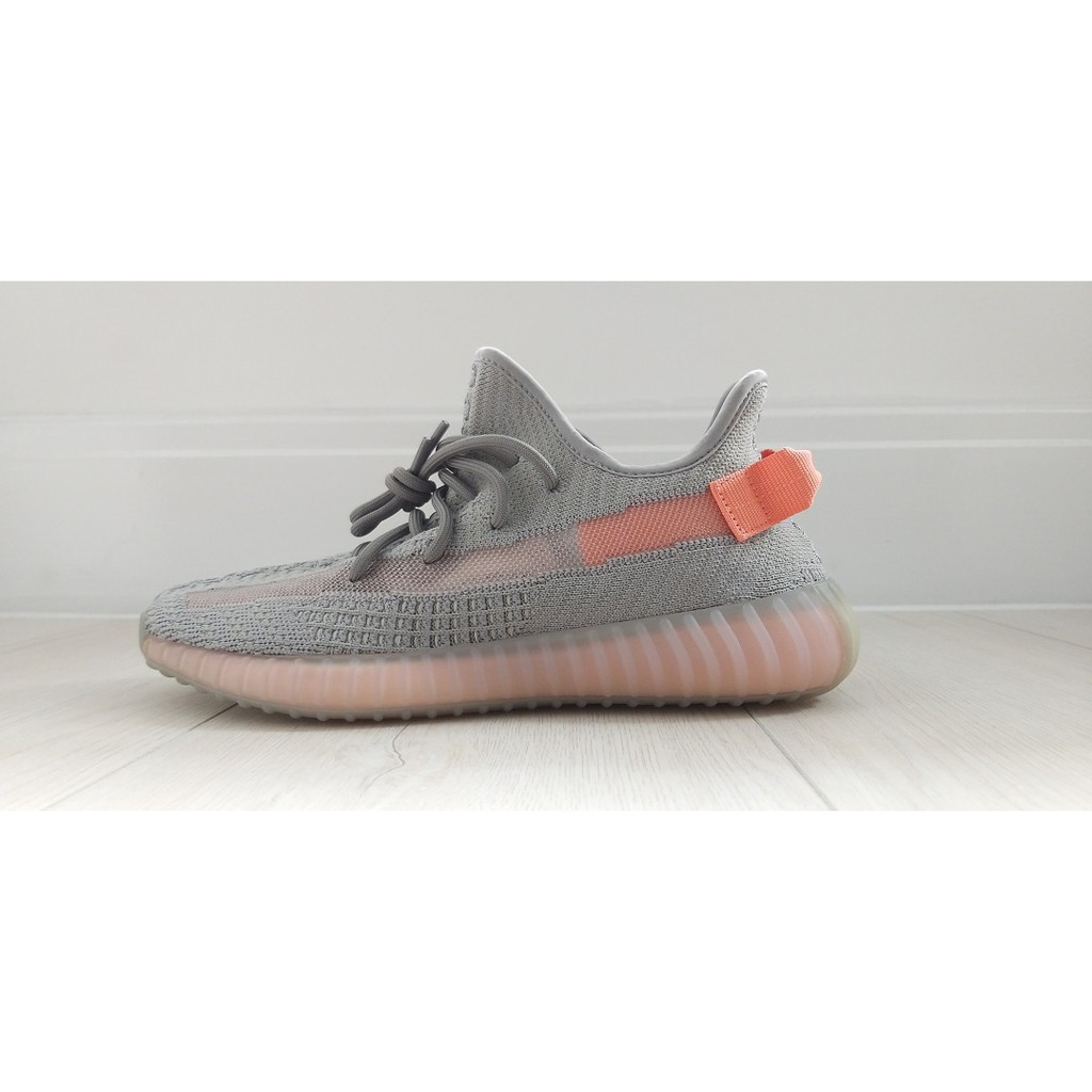 yeezy 350 v2 trfrm
