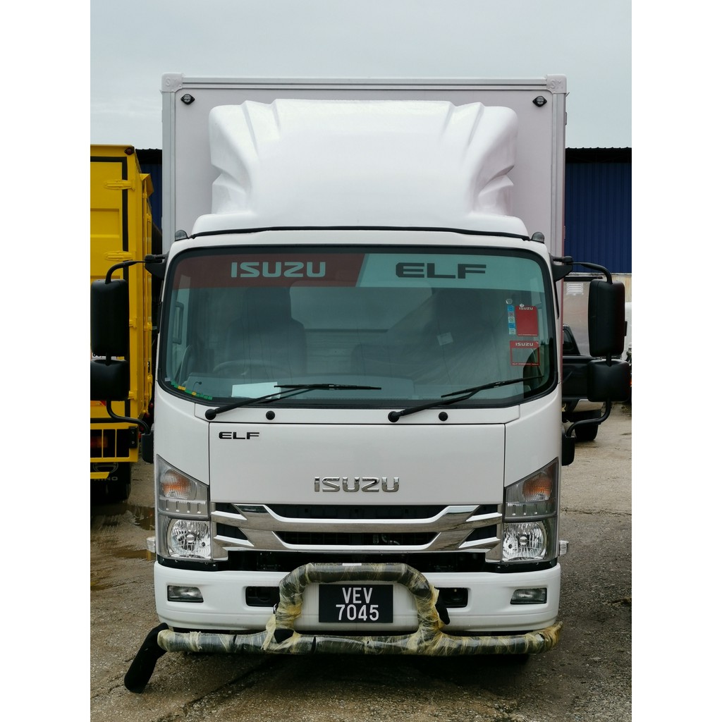 ISUZU NPR81UKH LORRY AIRFOIL / WIND DEFLECTOR / AIR CUTTER/ WIND
