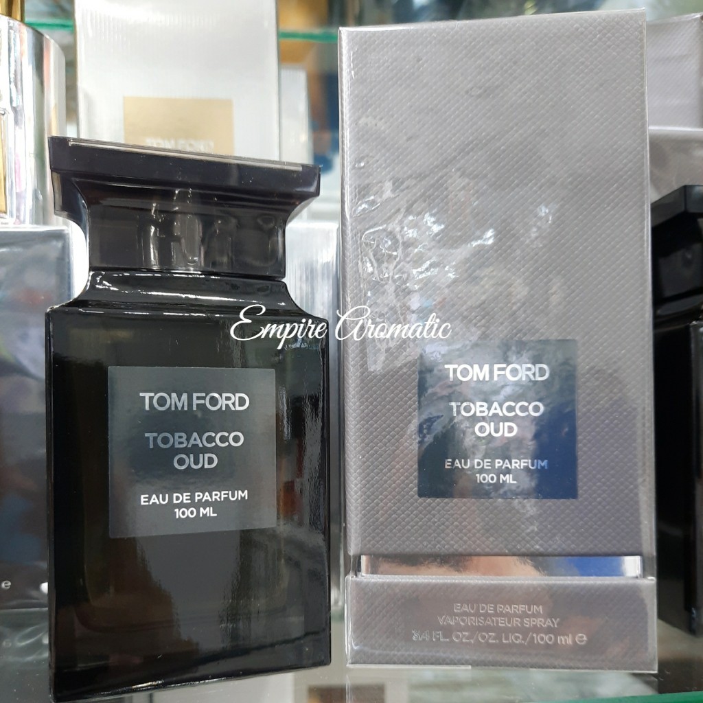 what is tobacco made up of Tobacco smoke is made up of thousands of chemicals, including at least