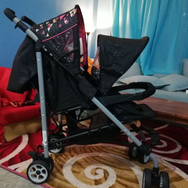 Goodbaby store tandem stroller