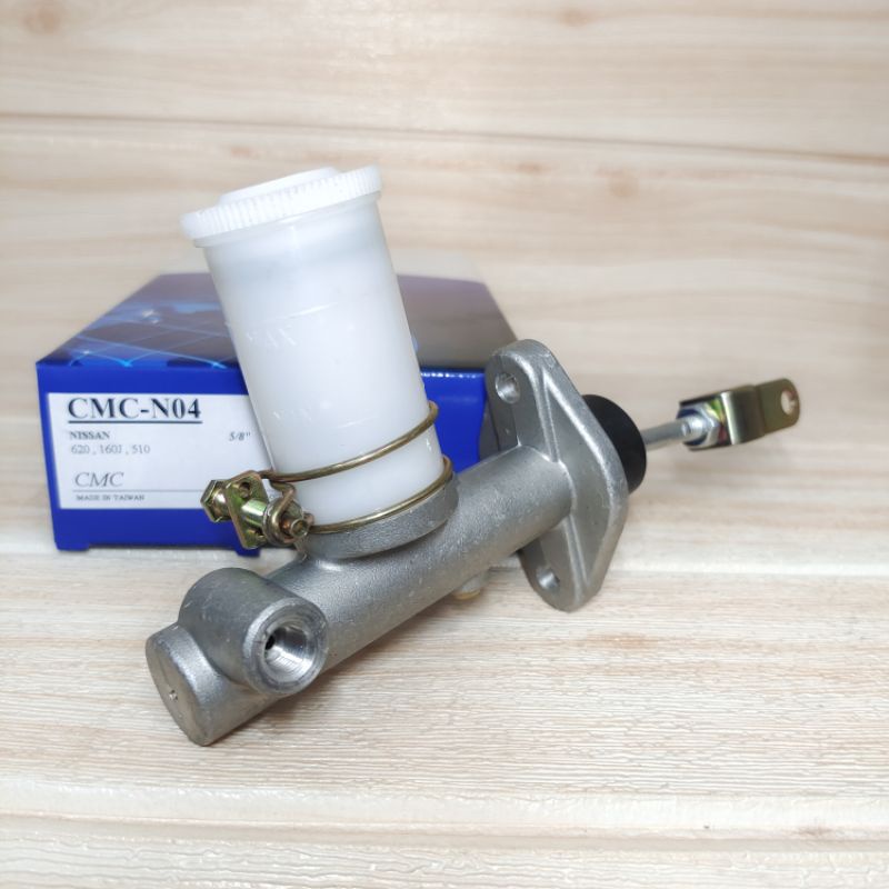 NISSAN DATAIN 620, 160J, 510 TOP CLUTCH MASTER PUMP CYLINDER CMC-N04 ...