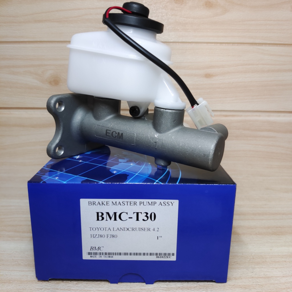 TOYOTA LAND CRUISER HZJ80 HDJ80 BRAKE MASTER PUMP CYLINDER BMC-T30 ...