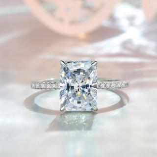 Smyoue Certified 2/1CT Radiant Cut Moissanite Engagement Ring