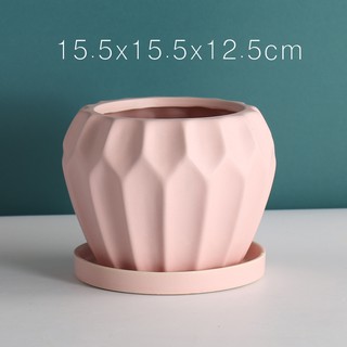 Ceramic Square Flower Vase Floral Pattern / Corak Bunga Pasu Bunga Seramik  Persegi, Furniture & Home Living, Home Decor, Vases & Decorative Bowls on  Carousell