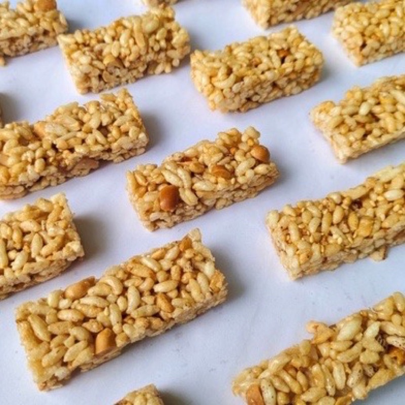 米饼/米藏/米呈/ 香脆可口/黑芝麻/home make/Black Sesame Walnut/peanut candy/Bi pang ...