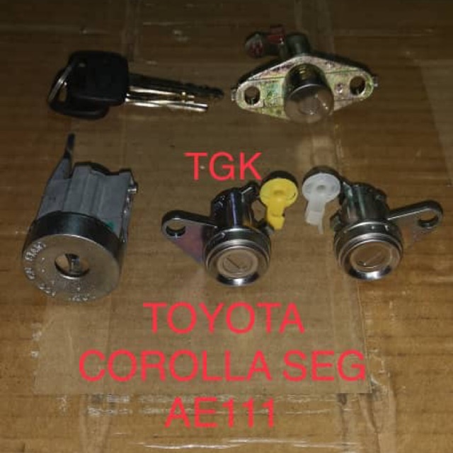 TOYOTA COROLLA AE111 STARTER KEY WITH DOOR KEY LOCK SET (1SET 4PCS ...