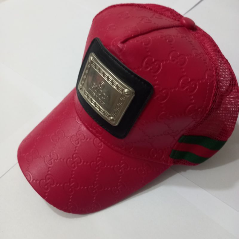 Gucci hat cheap with metal plate