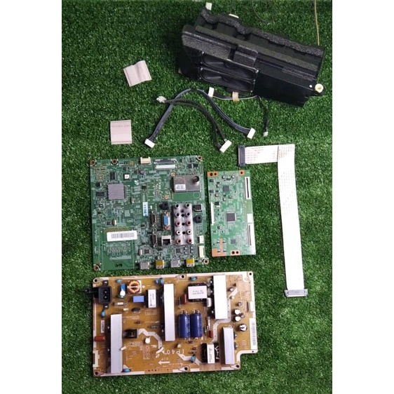 Samsung LA40D550K7R Mainboard, Powerboard, Inverter, Tcon, Tcon Ribbon