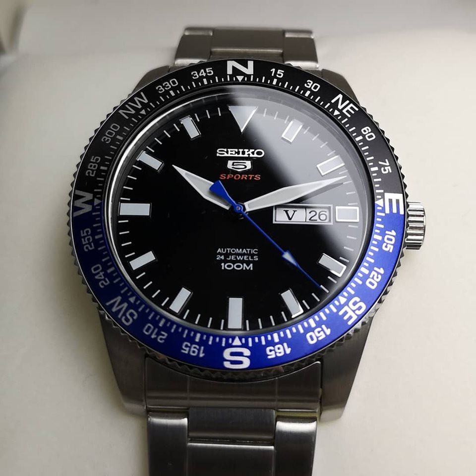 Seiko 5 cheap sports 44mm