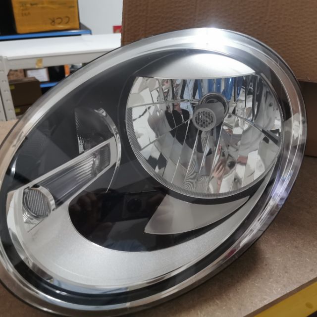 Volkswagen beetle headlight deals