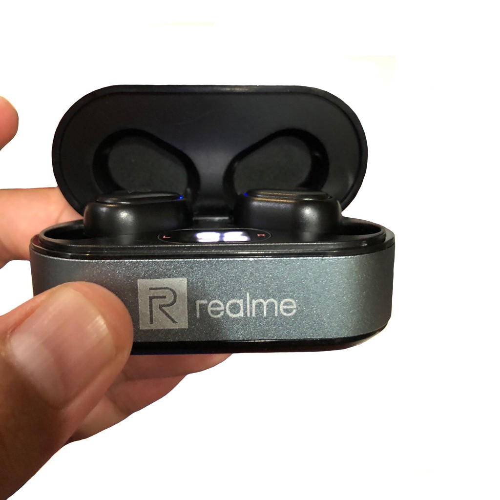 Realme v7 earbuds new arrivals