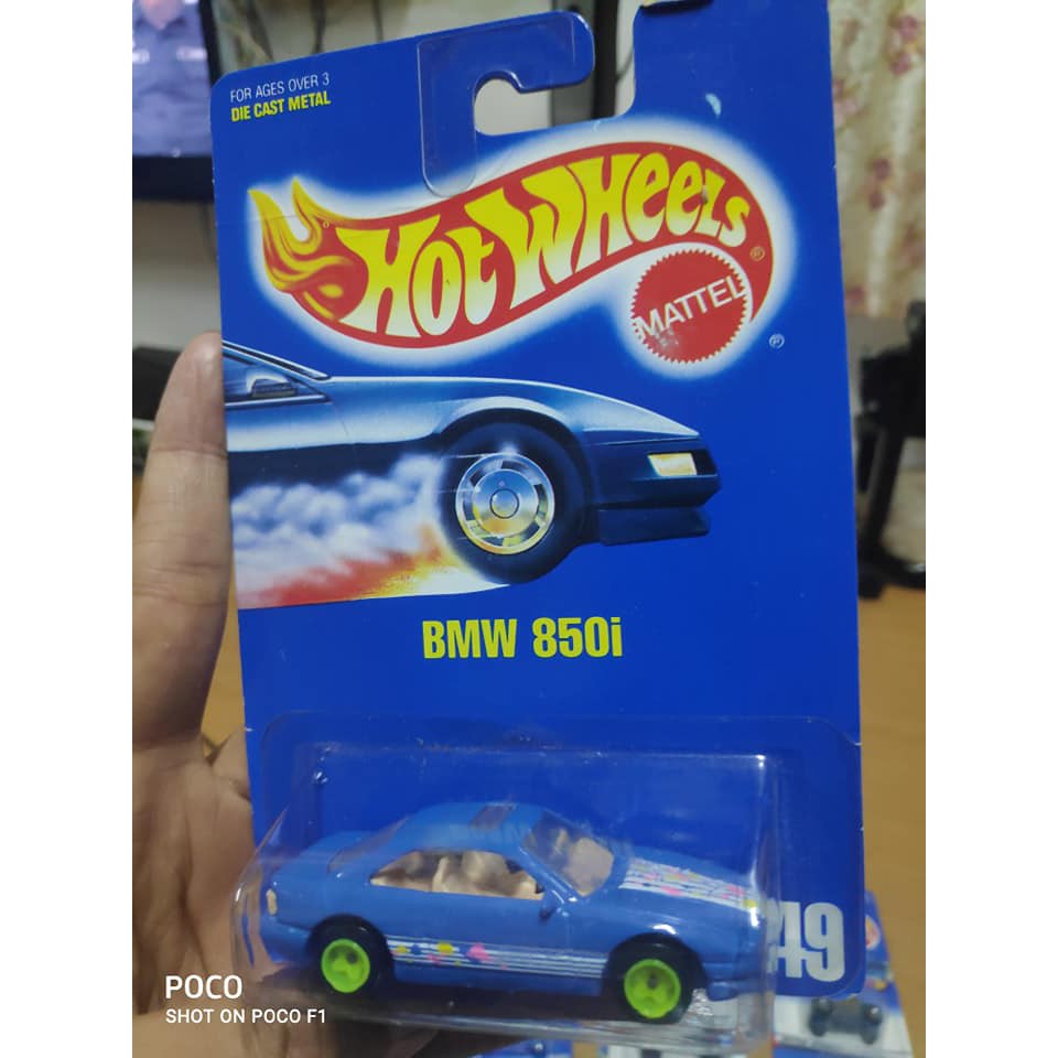 Hot wheels store bmw 850i