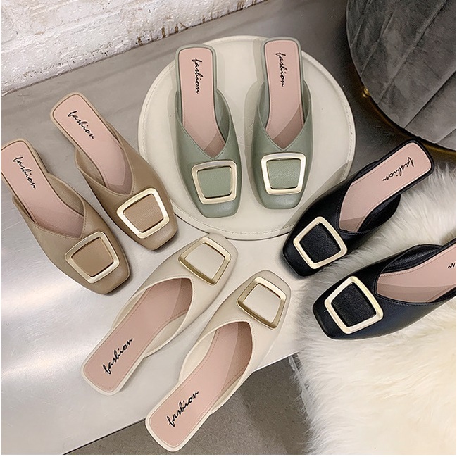 Front covered sandals hot sale for ladies