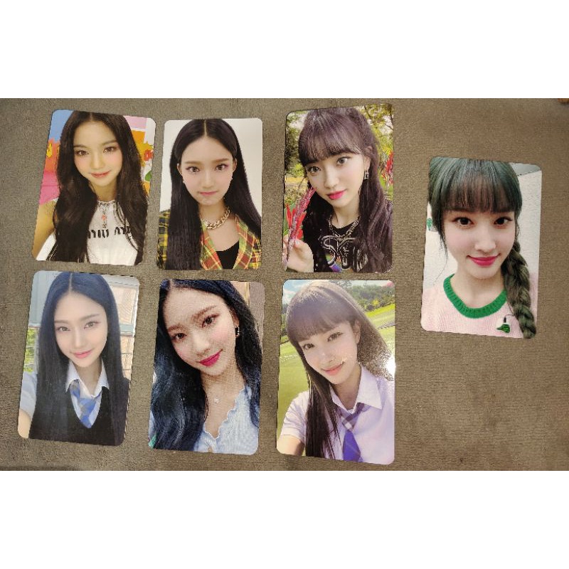 Stayc PHOTOCARDS (Read Description) | Shopee Malaysia