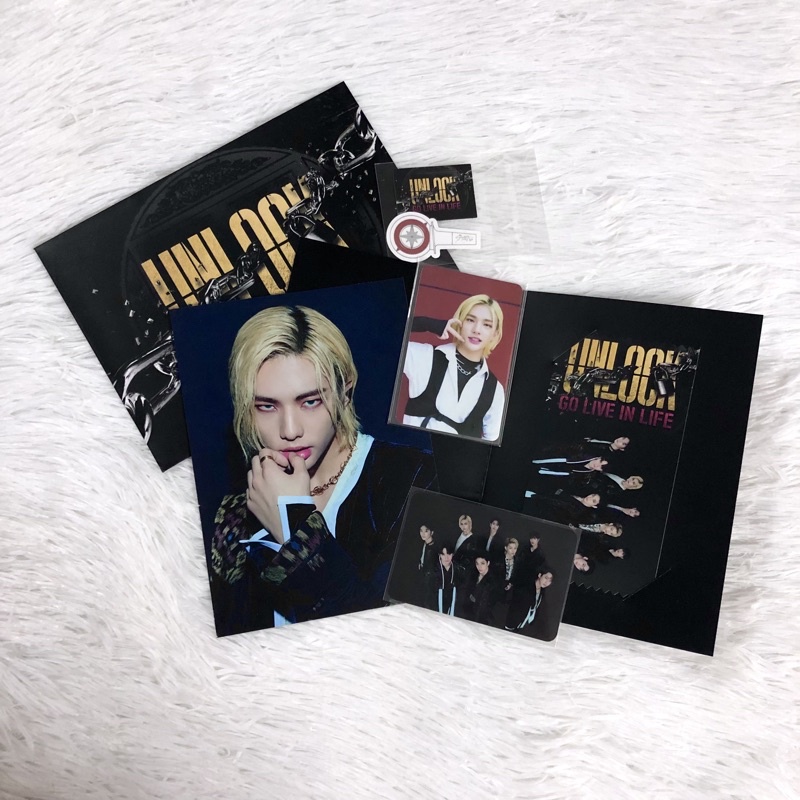 STRAY KIDS OFFICIAL UNLOCK GO LIVE IN LIFE AR CARD SET | Shopee