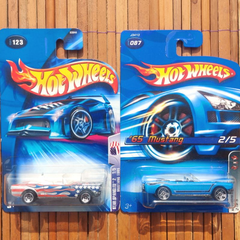 Merah Hotwheels 65 Mustang Convertible 1965 Red Blue 2004 Blue 2006 Open Hood Star Spangled 3198