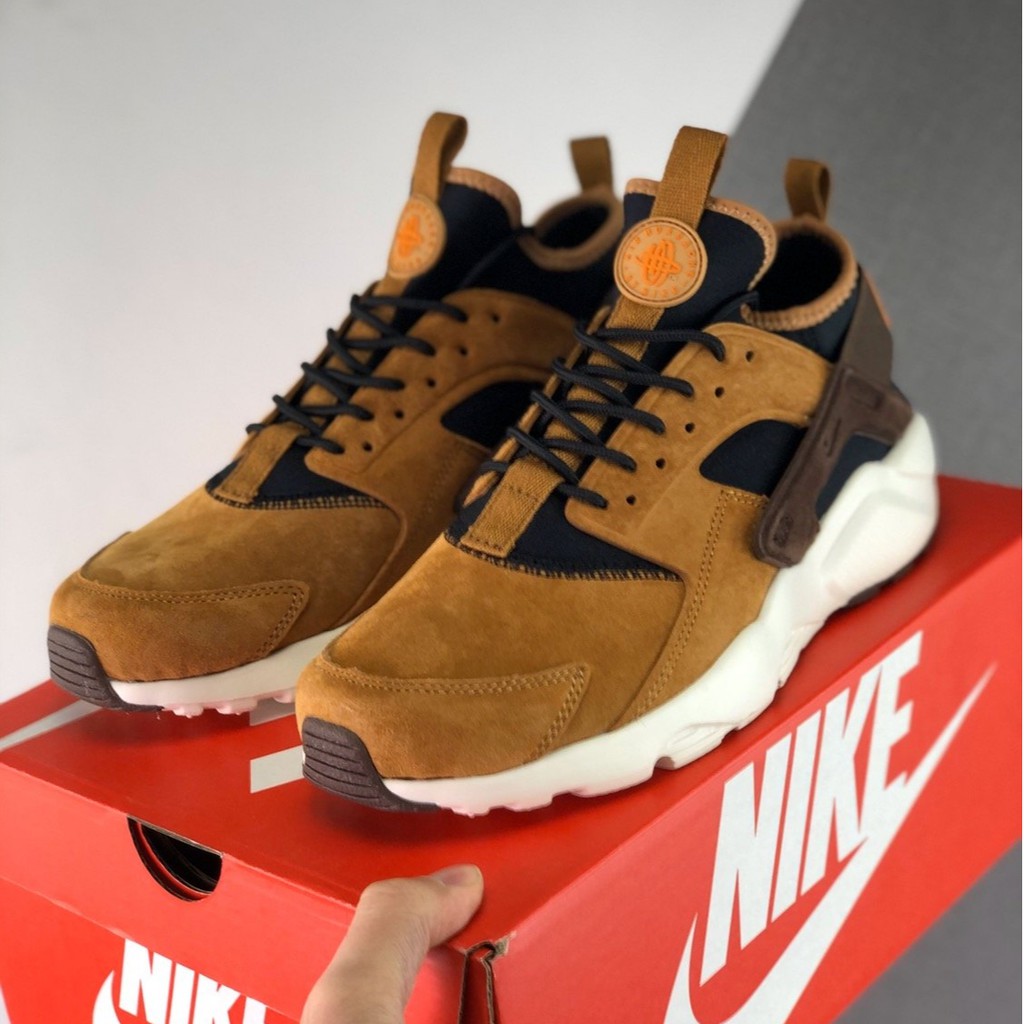 Nike on sale huarache wheat