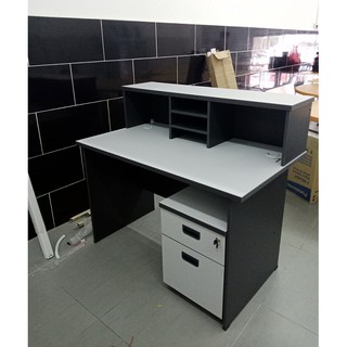 Cashier table for deals restaurant