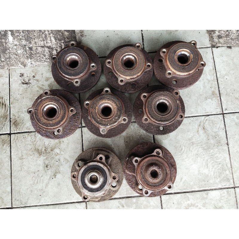 wheel bearing mini cooper r50 r53 r55 r56 r57 r59 | Shopee Malaysia