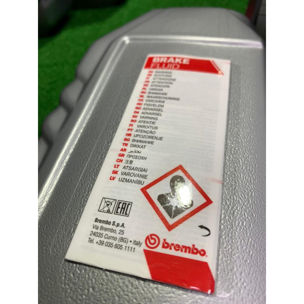 BREMBO Dot 4 Premium Brake Fluid - 1 Liter Bottle Made in Italy