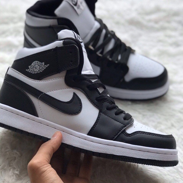 READY STOCK AJ BLACK WHITE SIZE 37 41 Shopee Malaysia