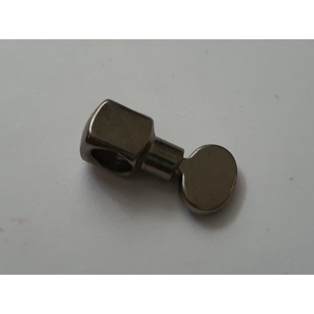 Needle Screw / Clamp For Traditional Sewing Machine Skru Jarum Mesin ...