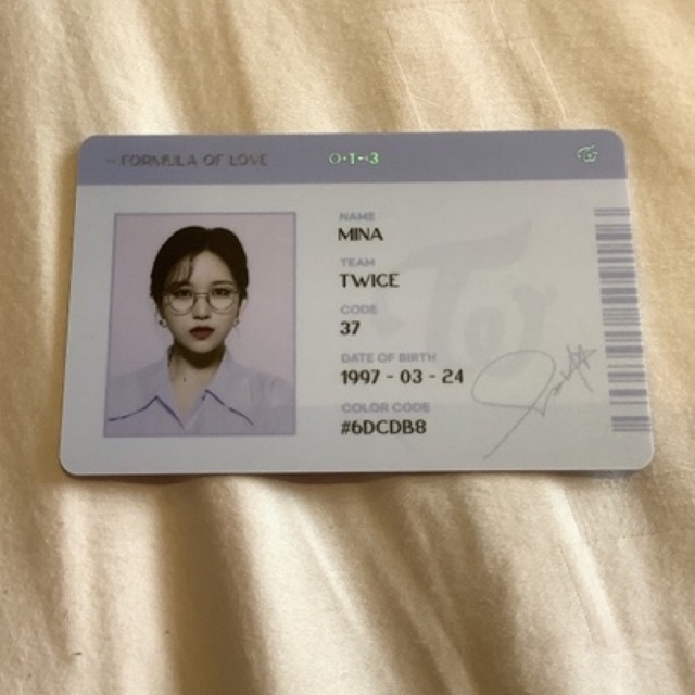 TWICE OFFICIAL PHOTOCARD (ID - MINA) | Shopee Malaysia